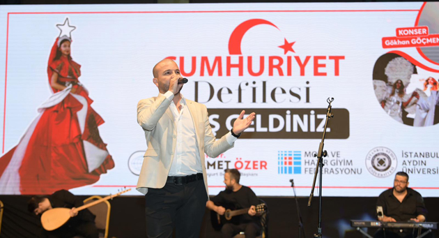 Esenyurt’ta Cumhuriyet Defilesi