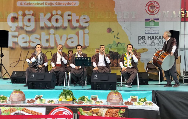 BAHÇELİEVLER’DE ”ÇİĞ KÖFTE FESTİVALİ” DÜZENLENDİ