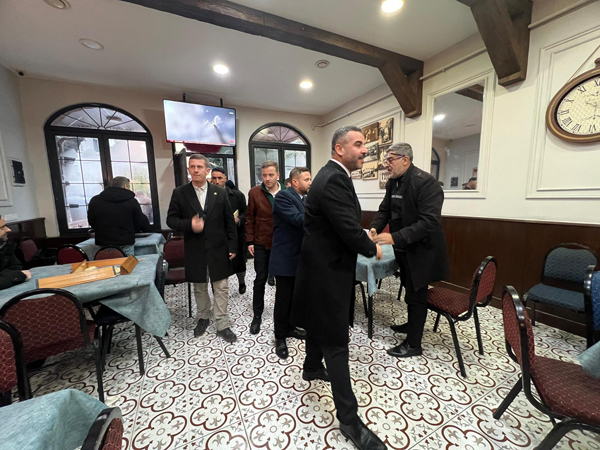 Akyavuz, yıkımın yaşandığı noktada yetkililerden bilgi aldı