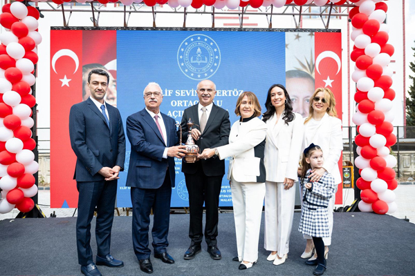 MALATYA YEŞİLYURT’TA ELİF SEVİNÇ MERTÖZ ORTAOKULU TÖRENLE AÇILDI