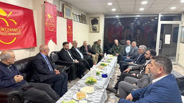 AK Parti İlçe Teşkilatı Malatyalılar Derneği’ni Ziyaret Etti